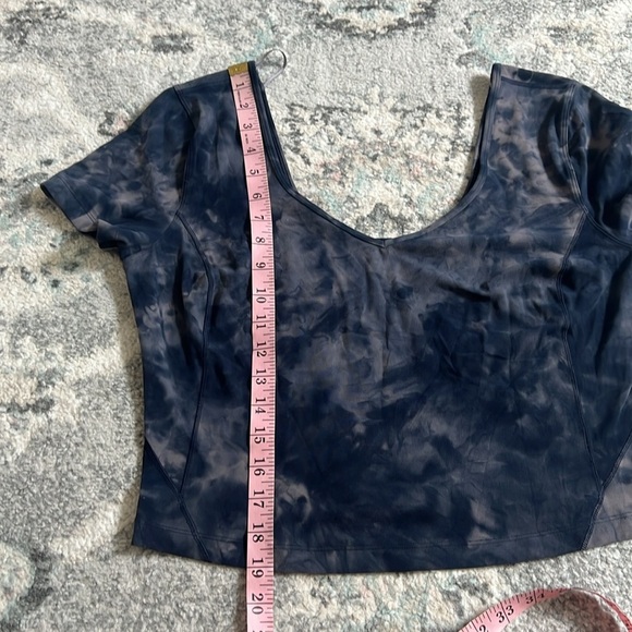 Lululemon Align Tee in Diamond Dye - Picture 6 of 9